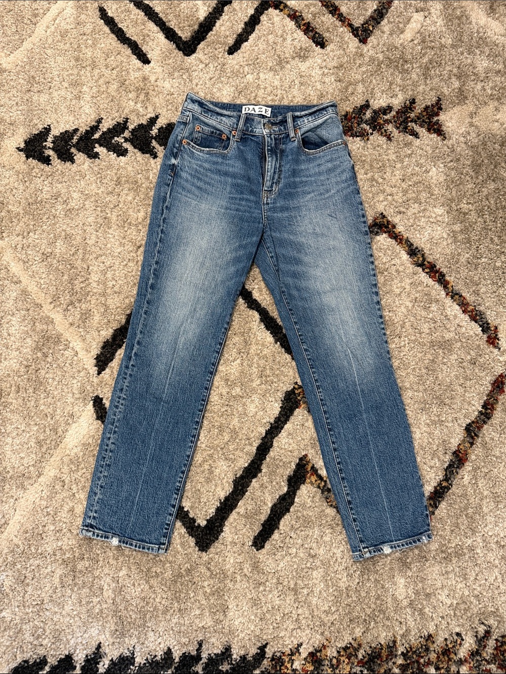 Daze High-Rise Straight Leg Jeans 25” inseam